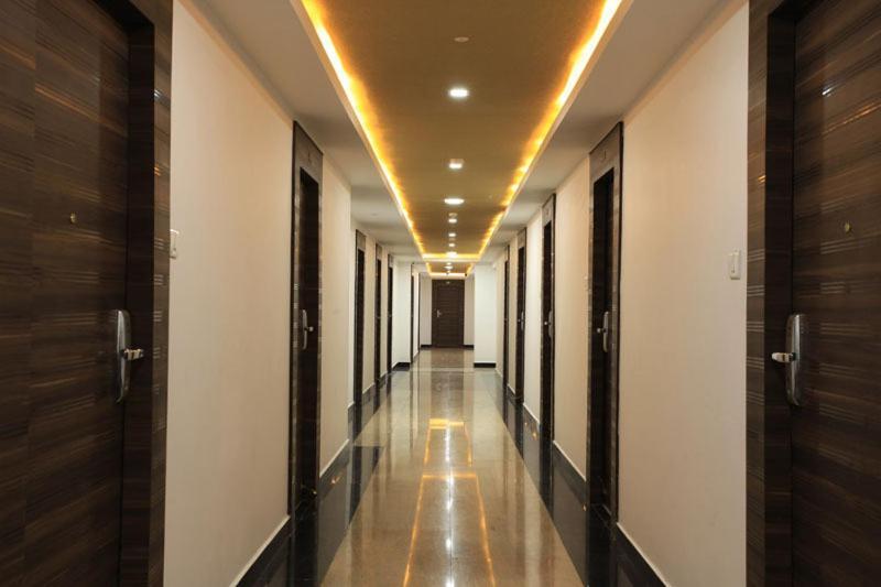Hotel Sai International Τσενάι Εξωτερικό φωτογραφία